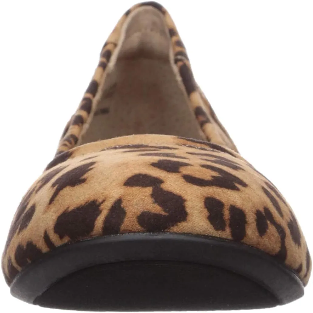 Amazon Essentials Women's Belice Slip On Ballet Flat