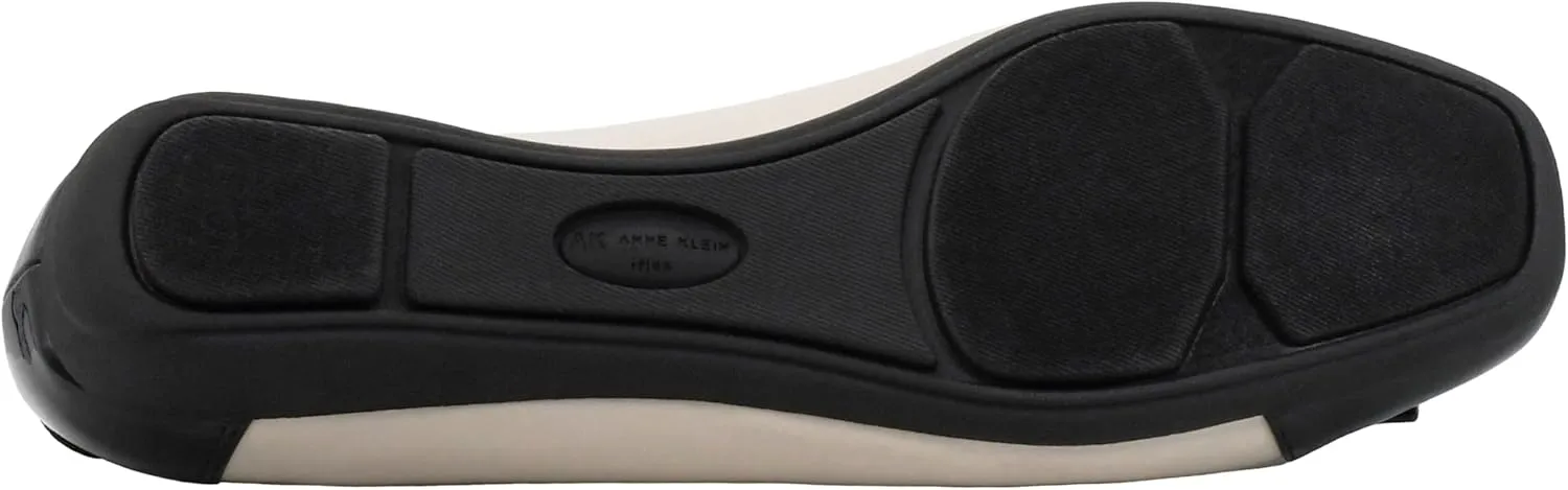 Anne Klein Women's UNA Flat