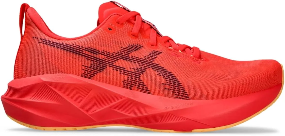 ASICS Men's Novablast 5 Sneaker