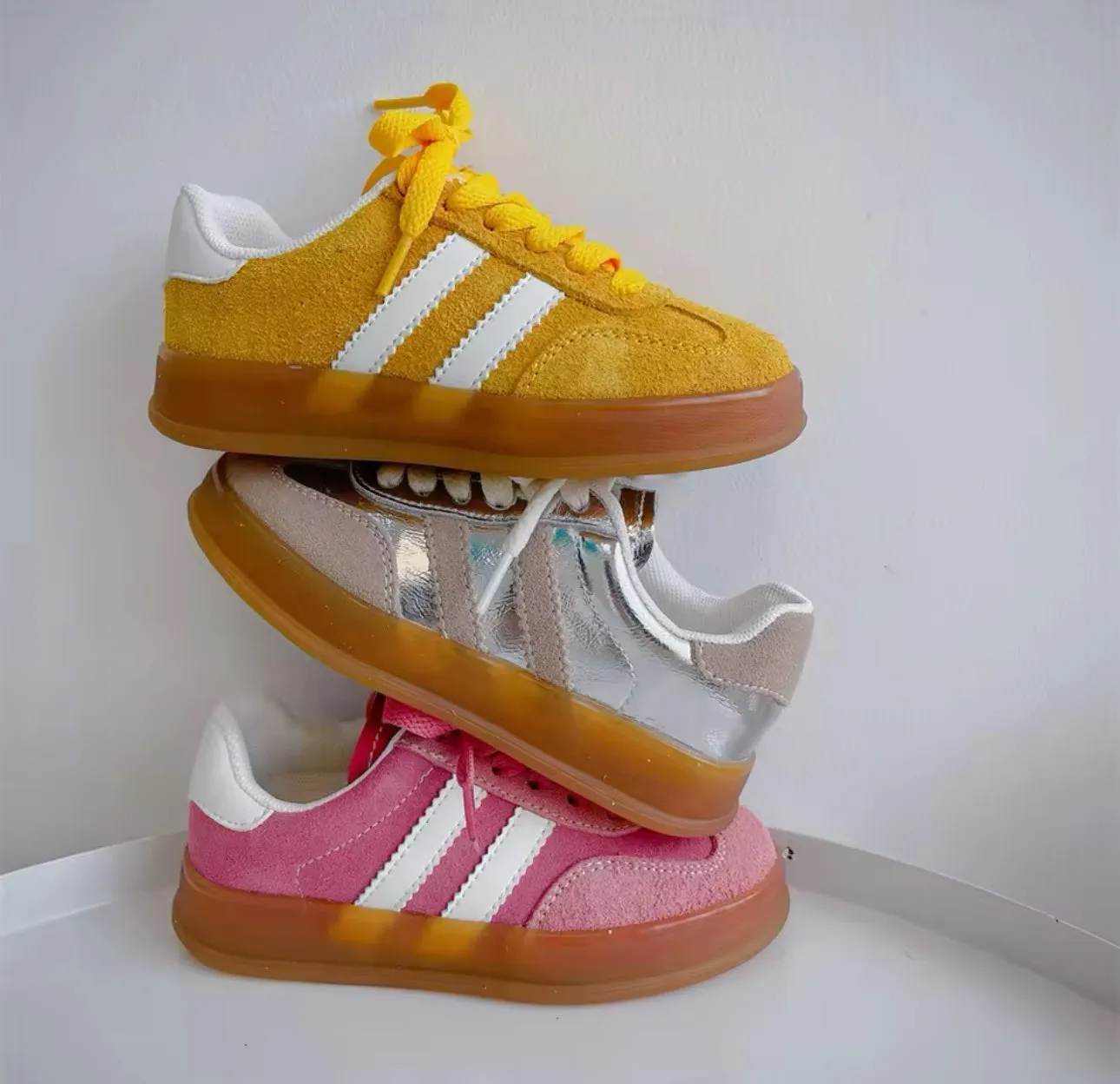 Ava Simpi Casual sneaker for girls