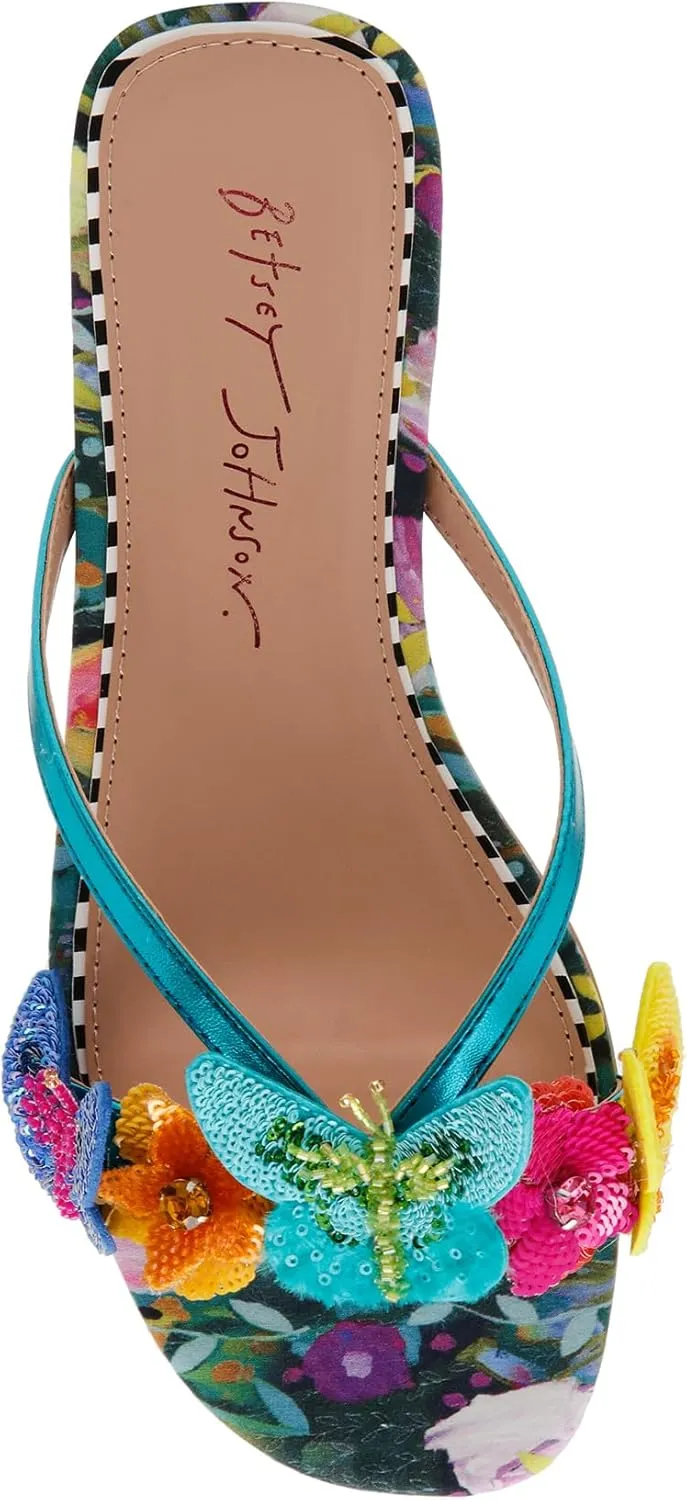 Betsey Johnson Women's Sellena Flat Sandal