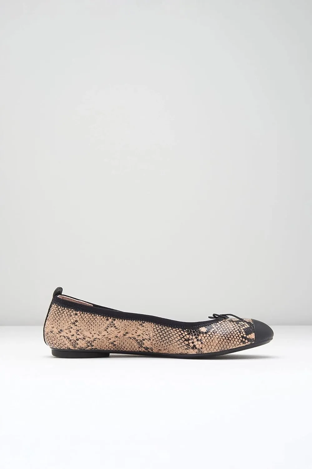 Bloch Women's Astra Ballet Flat