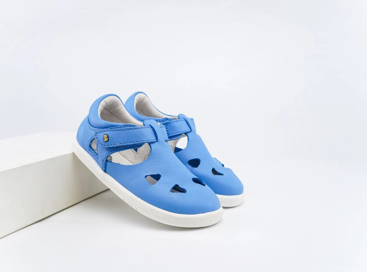 BOBUX IW ZAP SANDAL