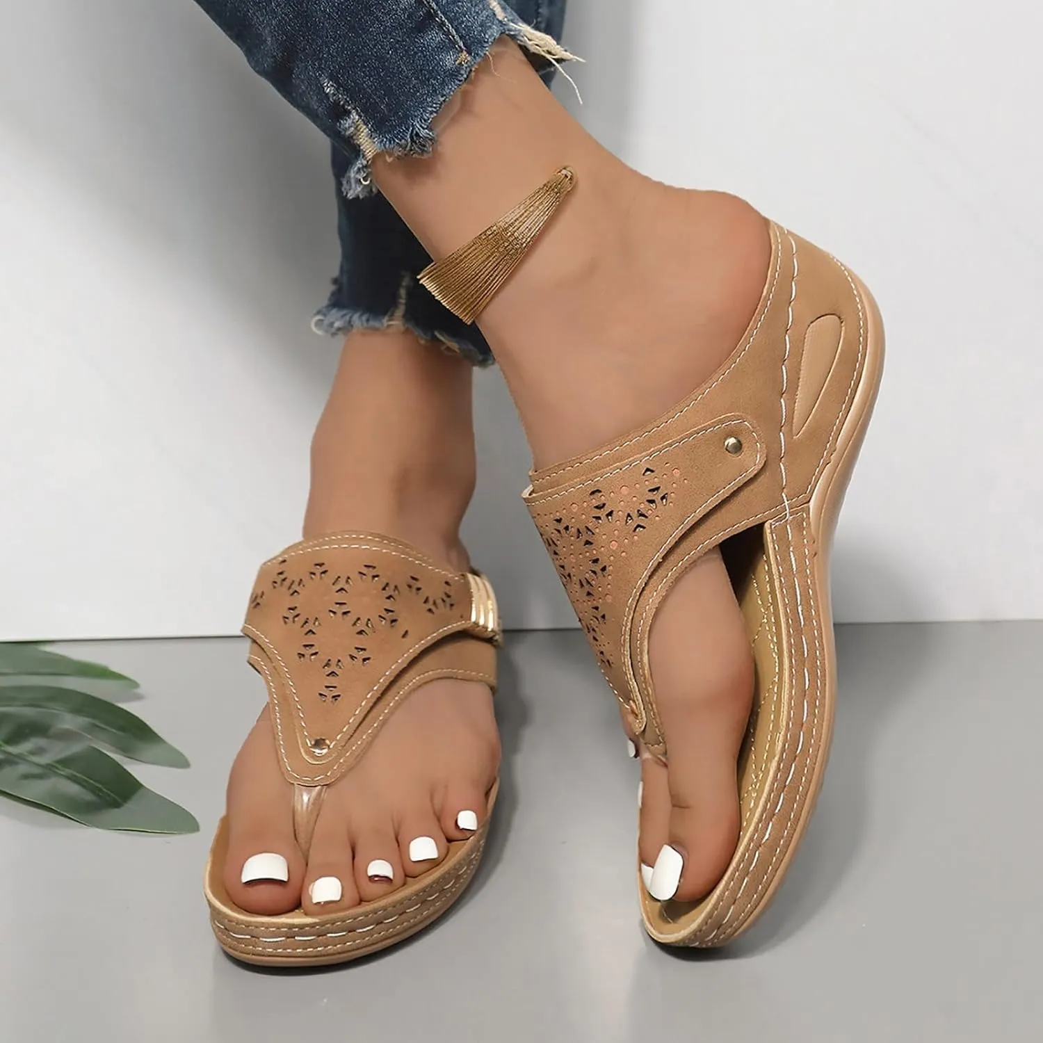 Breathable Mesh Hollow Sports Sandals Non-Slip 2024 New Women’s Wedge Orthopedic Flip-Flops Summer Casual Sandals Open Toe