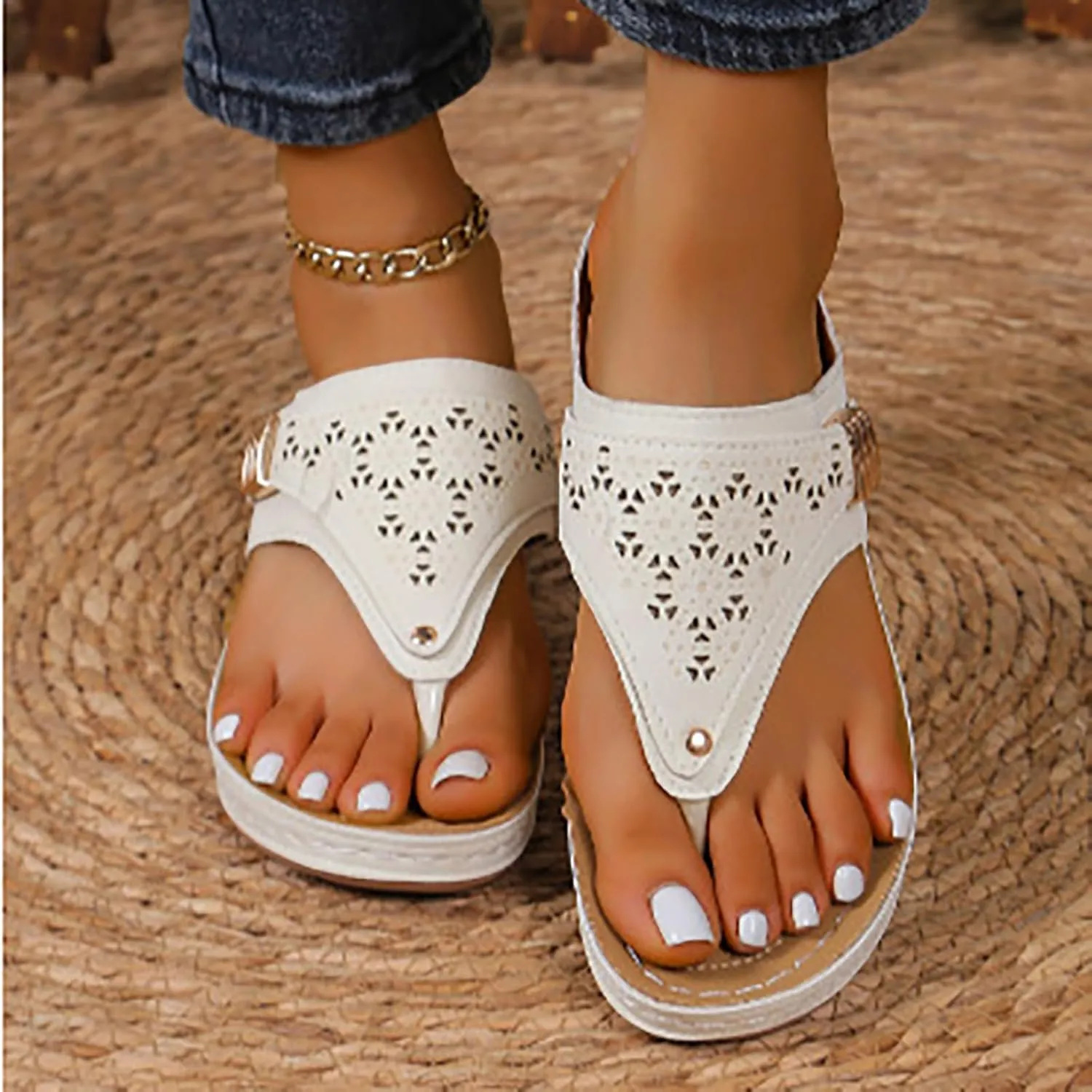 Breathable Mesh Hollow Sports Sandals Non-Slip 2024 New Women’s Wedge Orthopedic Flip-Flops Summer Casual Sandals Open Toe