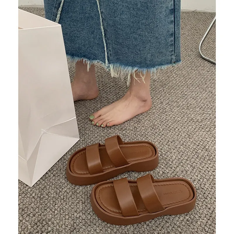Brown anti-slip slippers Women