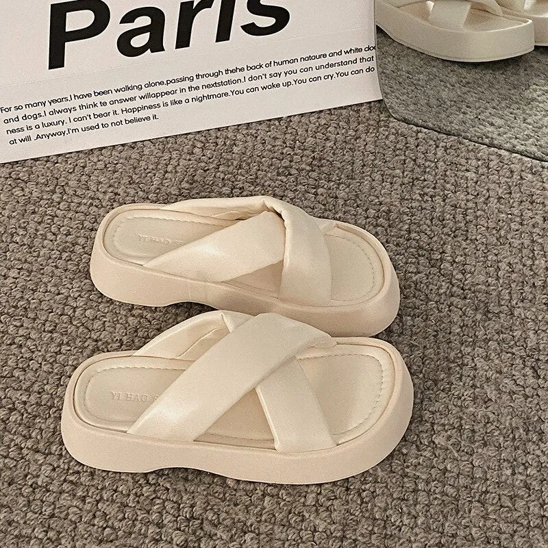 Brown anti-slip slippers Women