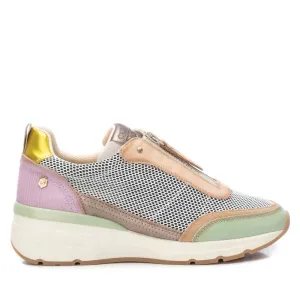 Carmela 161422 Mesh Zippered Sneaker