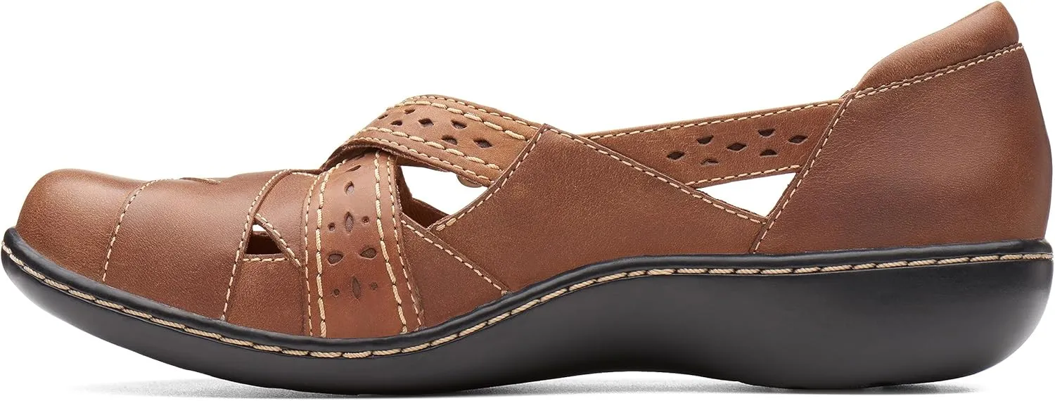 Clarks Women's Ashland Spin Q Slip-On Loafer