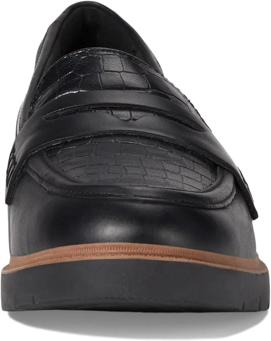 Clarks Women's Westlynn Ayla Loafer