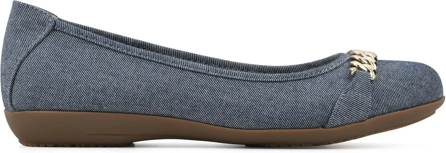 CLIFFS BY WHITE MOUNTAIN Women's Charmed Cushioned Ballet Flat