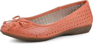 CLIFFS BY WHITE MOUNTAIN Women's Cheryl Cushioned Ballet Flat
