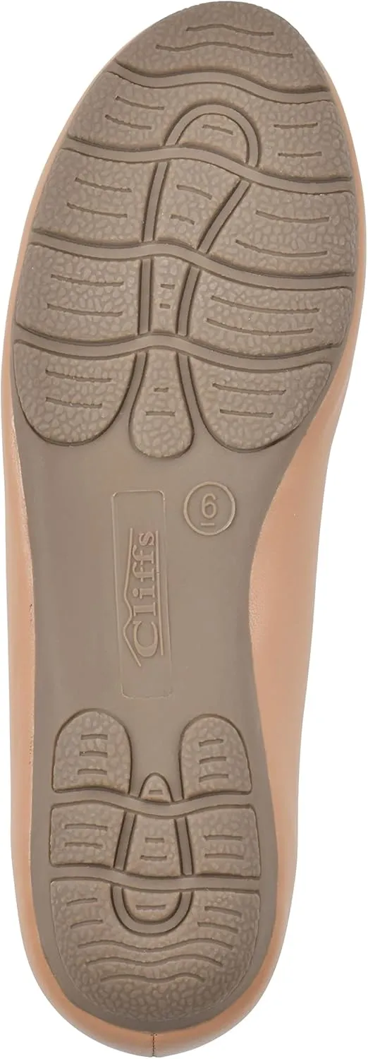 CLIFFS BY WHITE MOUNTAIN Women's Glowing Cushioned Loafer Flat