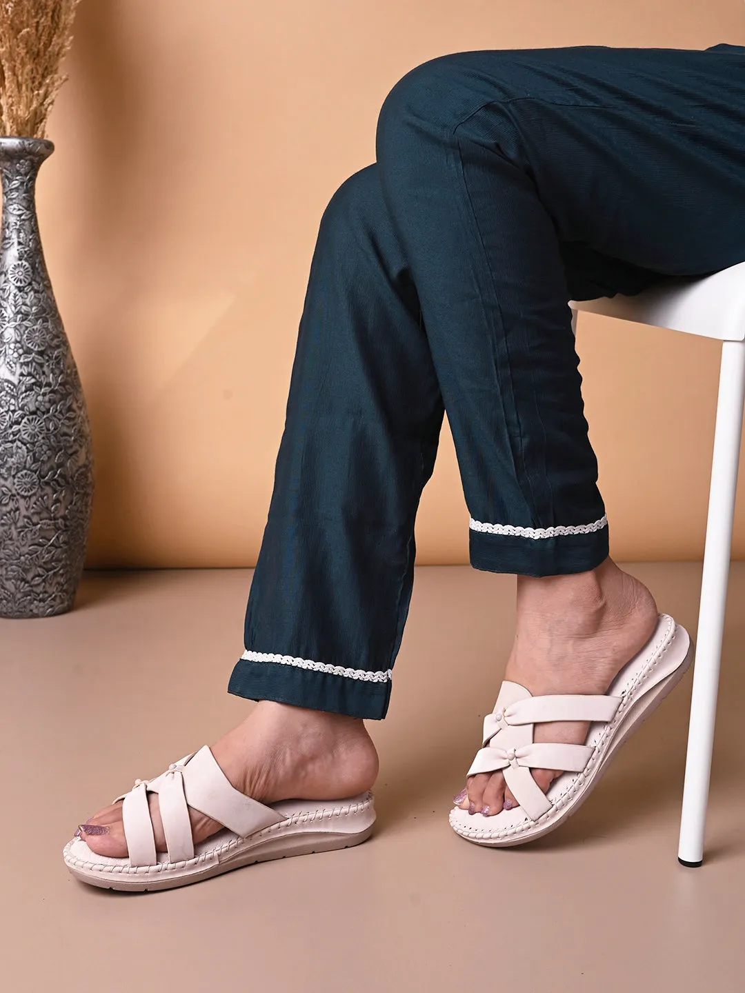 Cross-Strap with Cushioned doctor Sole Flat Slippers