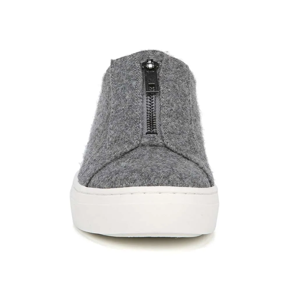 Cyan Casual Sneaker - Grey