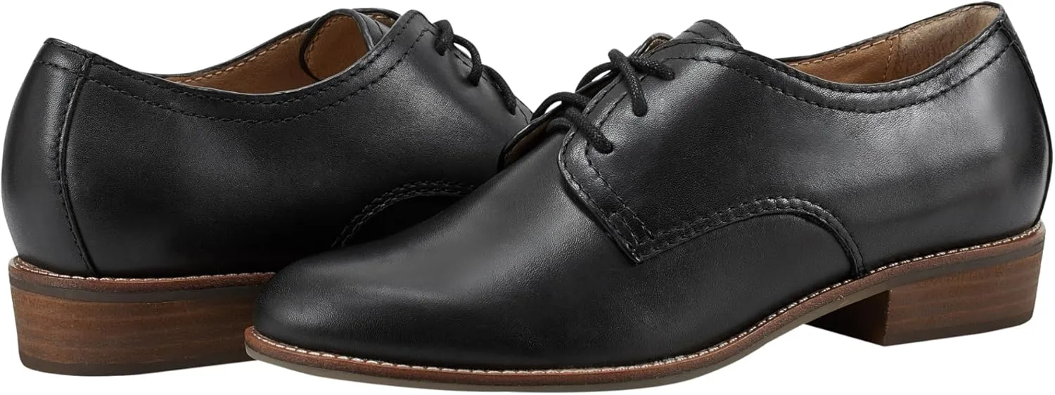 Earth Footwear Women's Eane Oxford Flat