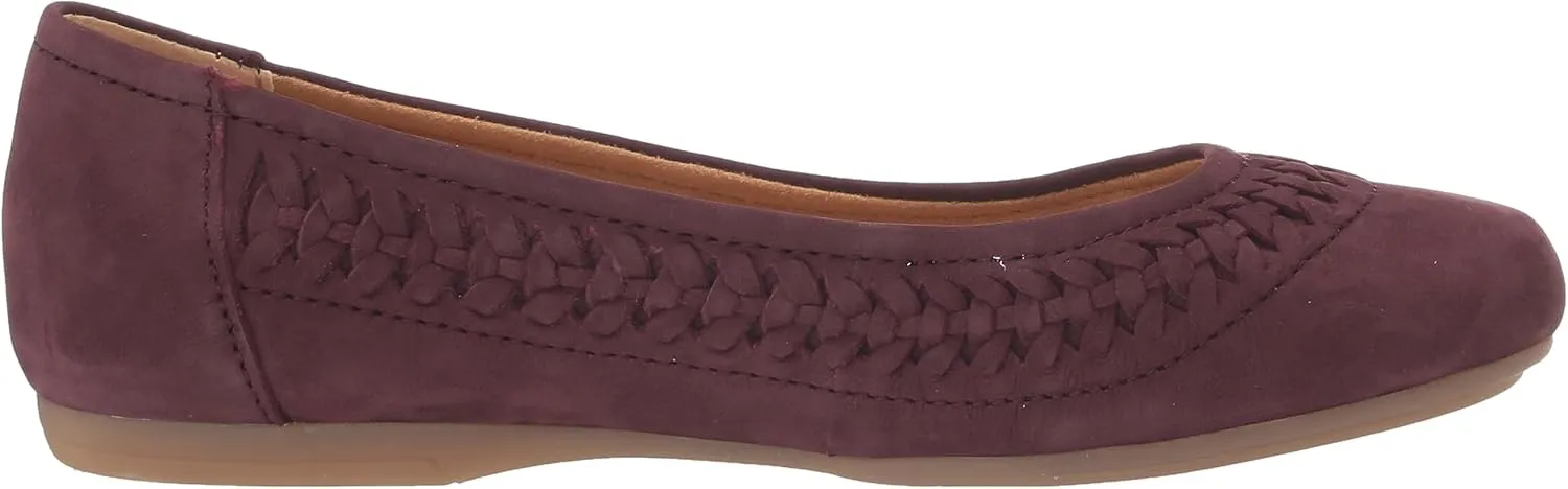 Earth Women's Jett Ballet Flat