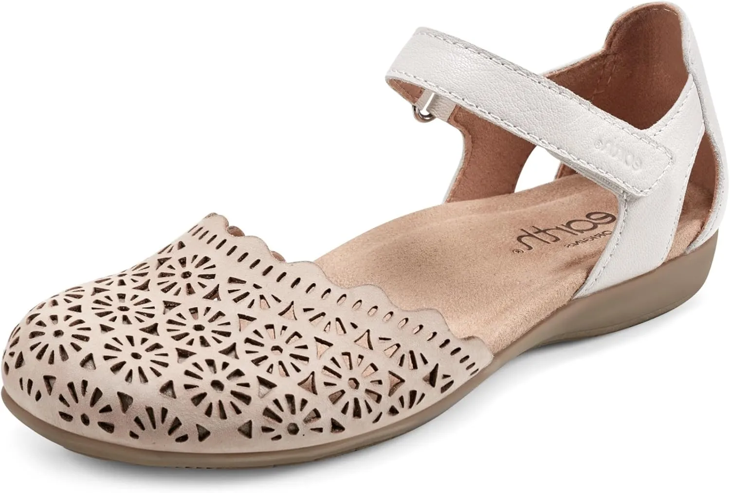 Earth Women's Origins, Bronnie Flat