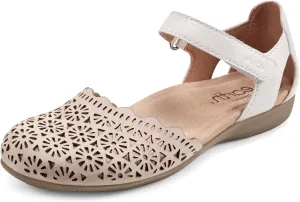 Earth Women's Origins, Bronnie Flat