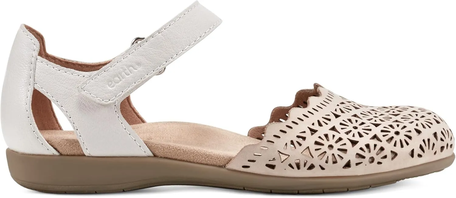Earth Women's Origins, Bronnie Flat