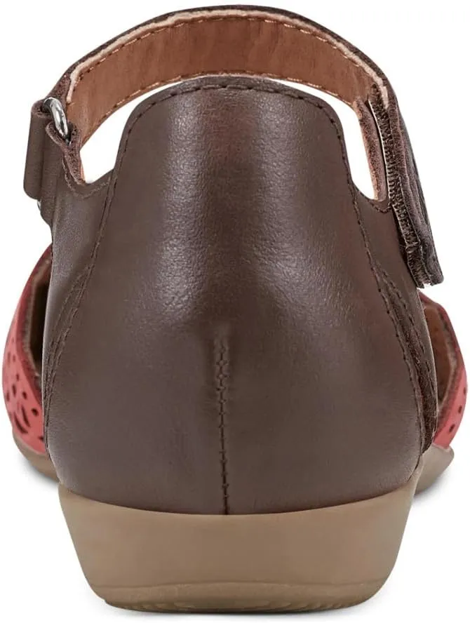 Earth Women's Origins, Bronnie Flat