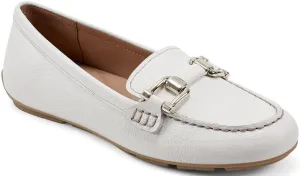 Easy Spirit Women's Megan Loafer Flat