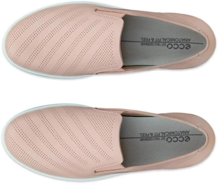 ECCO Women's Casual Sneaker Slip On