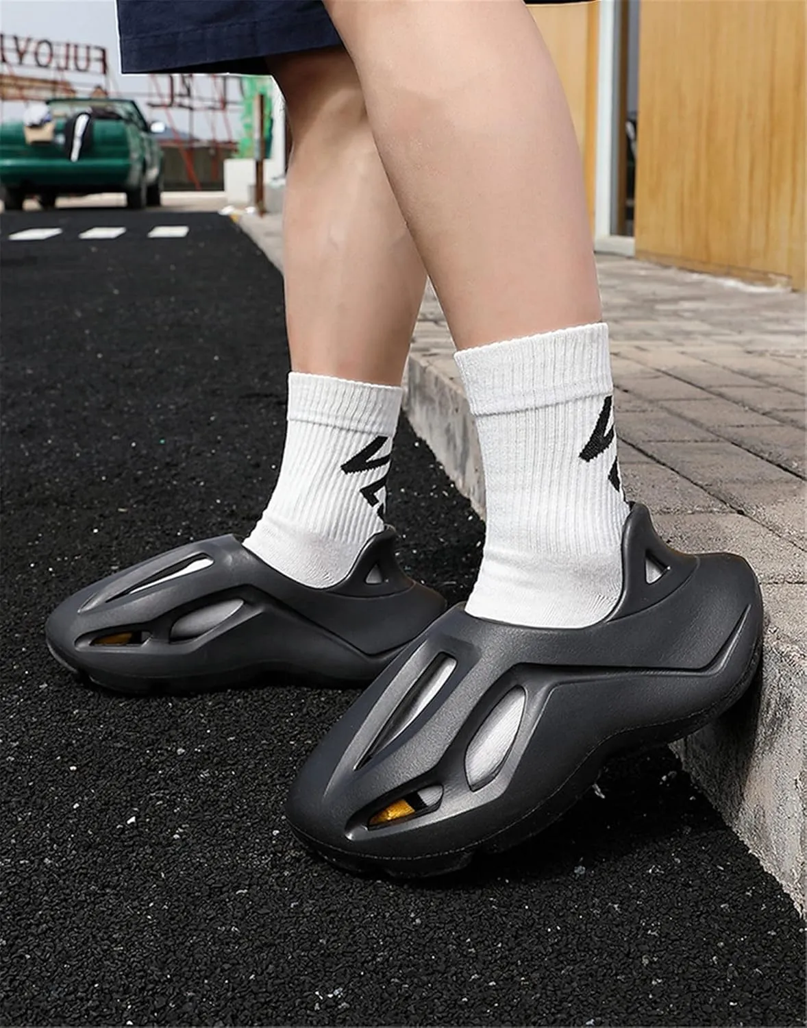 Fashion Trend foam runners for kids sneakers boys cloud slides pillow running shoes girls sandals Big kids outdoor indoor slippers Little Kids