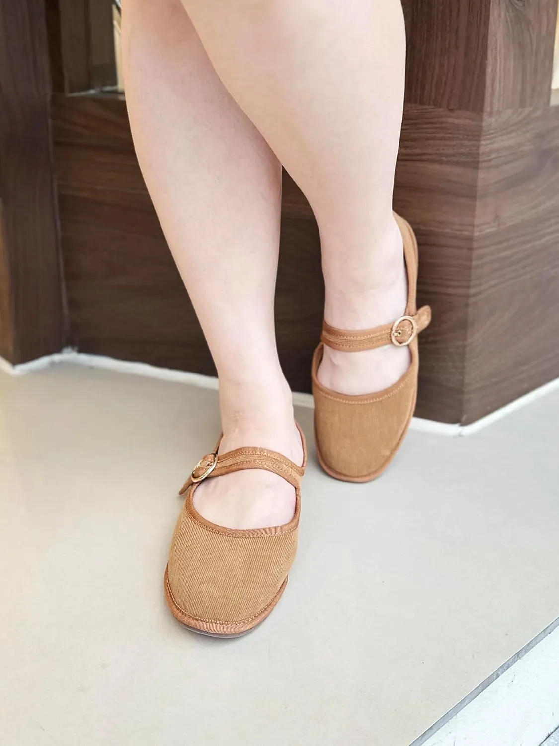 FEVERSOLE Women's Soft Breathable Mary Jane Memory Foam Cushioned Comfort Round Toe Metal Buckle Flats Walking Shoes
