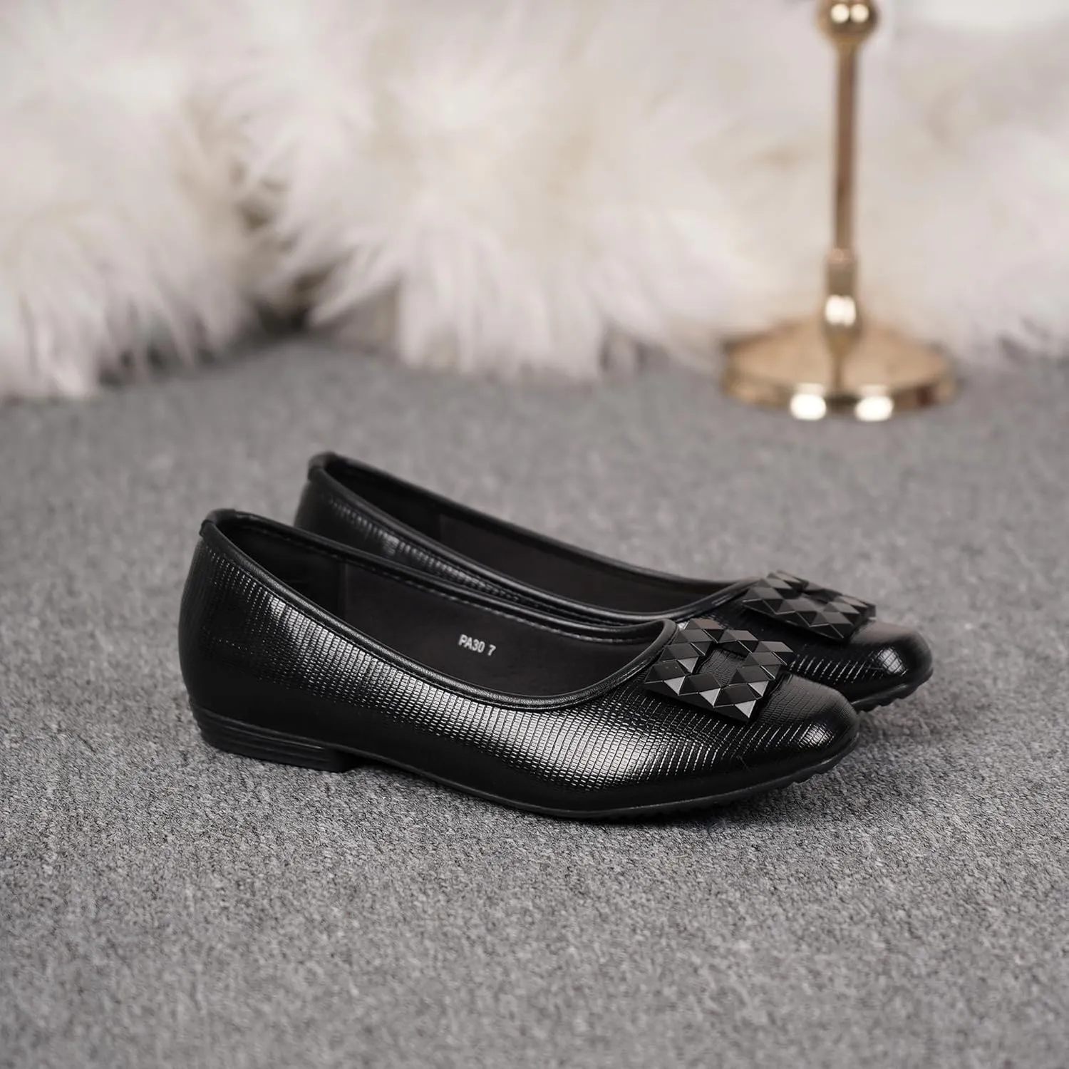 Flat Shoes for Women