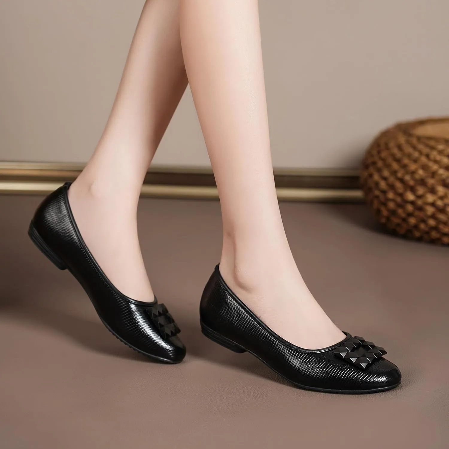 Flat Shoes for Women