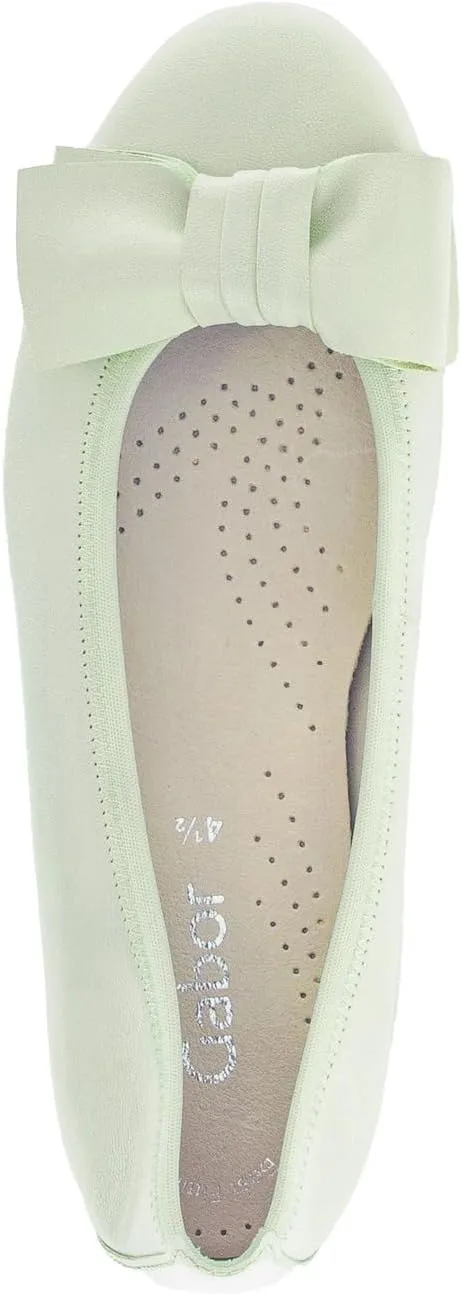 Gabor Women's 64.125 Loafer Flat
