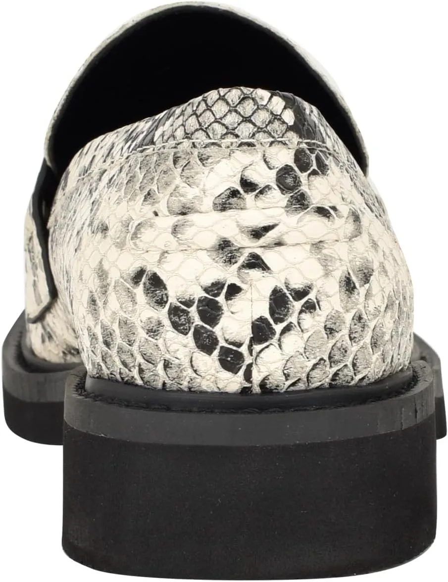 GUESS Women's Shatha Loafer