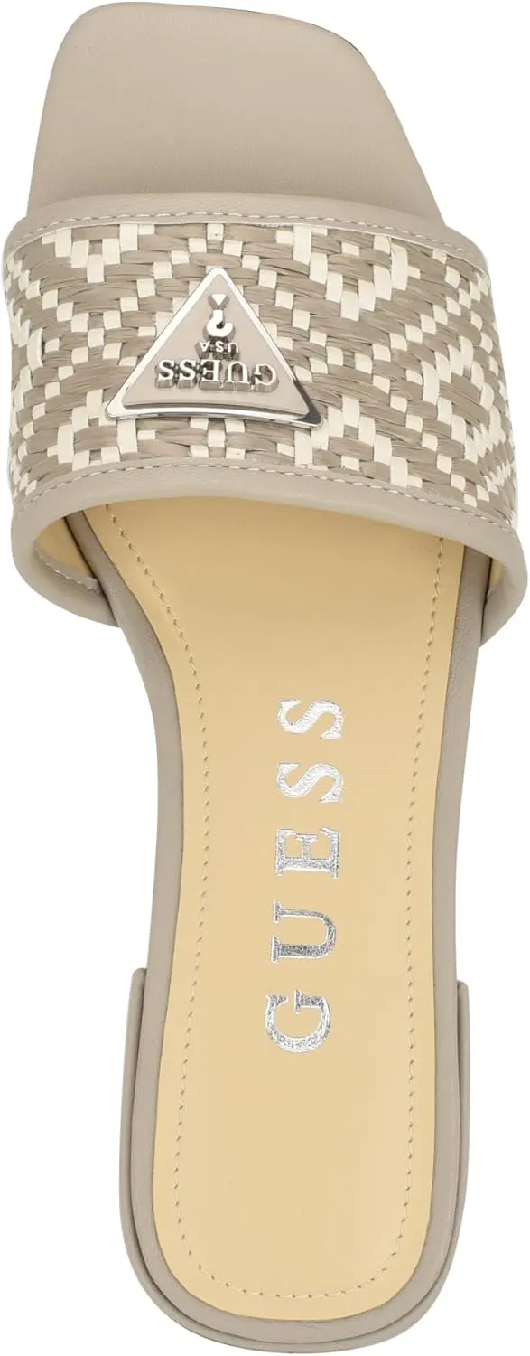 GUESS Women's Tamsen Flat Sandal