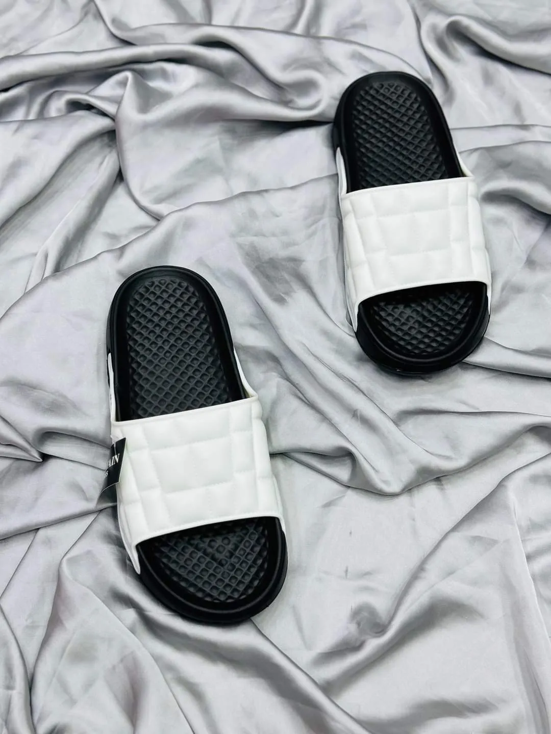 Imported Men Slippers New Arrival Flip Flop Chappal for Boys and Men's