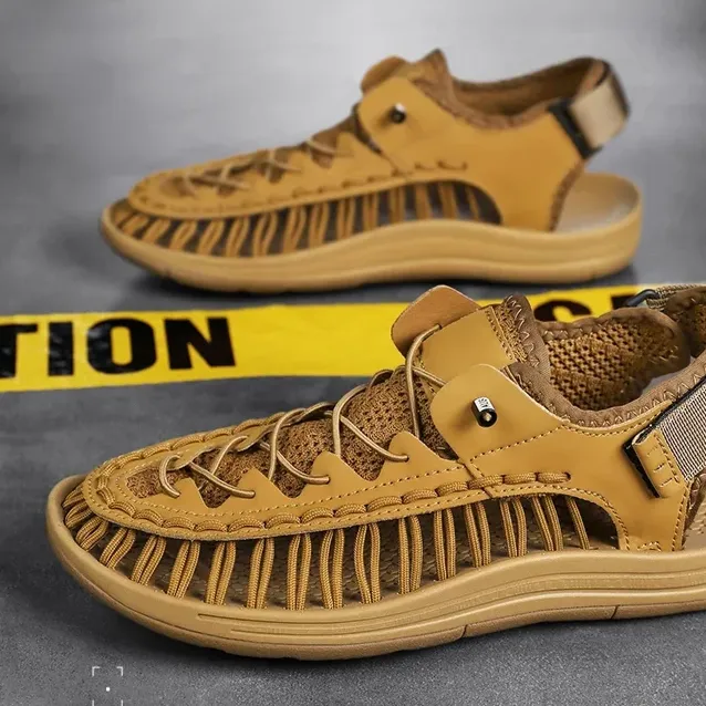Knox Ryder Outdoor Sandals