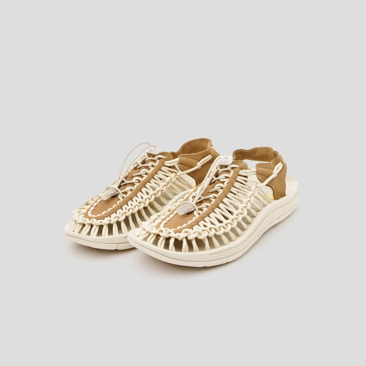 Loom Sandal White Khaki