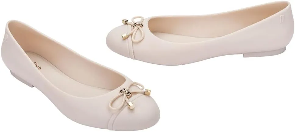 Melissa Doll V Jelly Flats for Women - Soft & Flexible Ballet Flats for Women, Bow Applique, Slip-on Closed-Toe Jelly Shoes