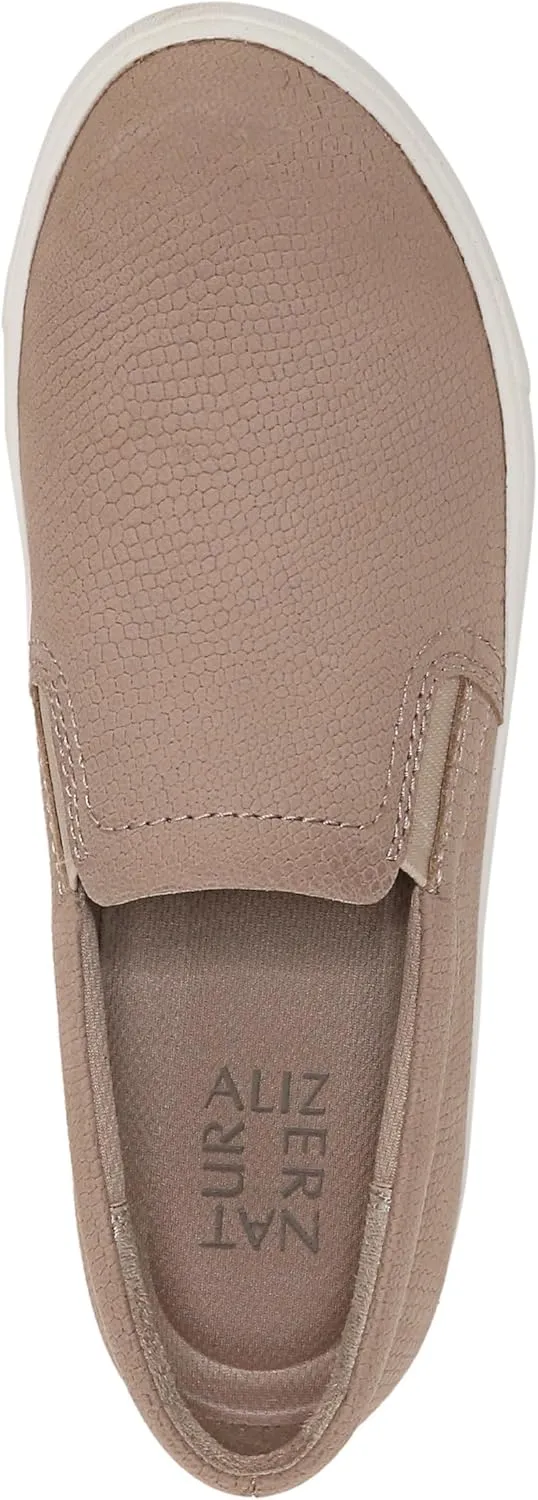 Naturalizer Women's Marianne Casual Slip-On Sneaker