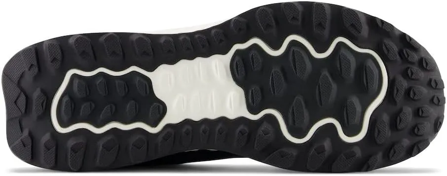 New Balance Women's Fresh Foam Garoé Mid V1 Trail Running Shoe
