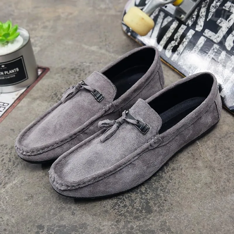 New Men's Loafers Shoes Round Toe Suede Vamp with Tassel Loafer Shoes Comfortable Flat Heel Slip Resistant Casual Classic Slip-ons