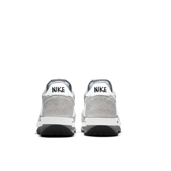 Nike LD Waffle SF sacai Fragment Grey