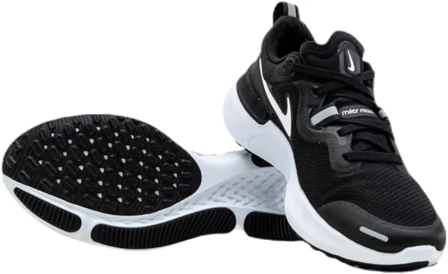 Nike Women's Race Running Shoe