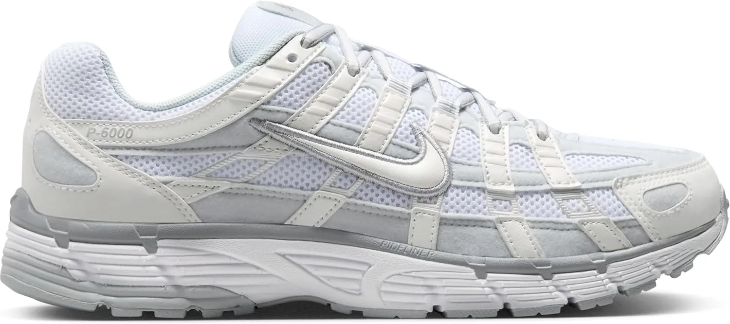 NIKE Women's Sneaker