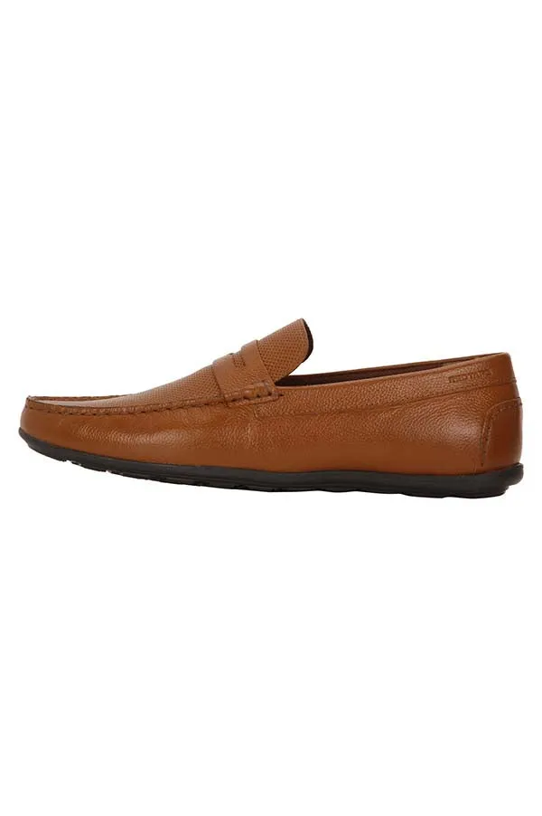 RedTape Men Black Slip On Shoes