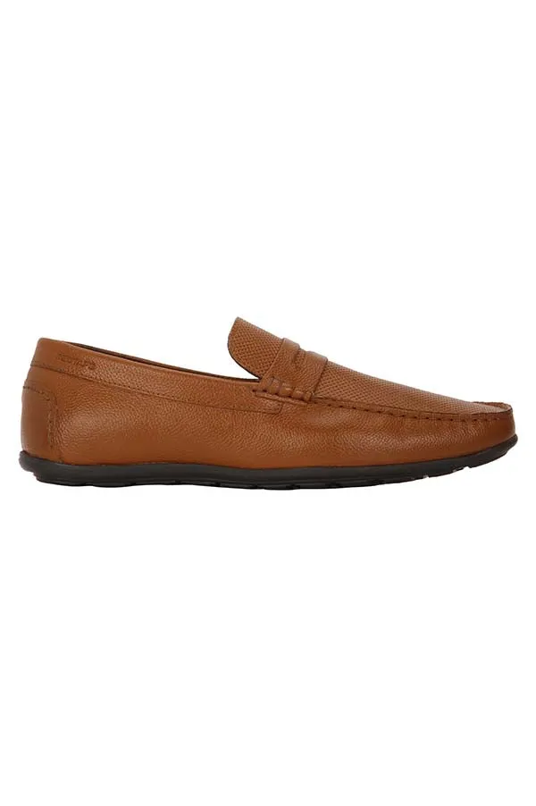 RedTape Men Black Slip On Shoes