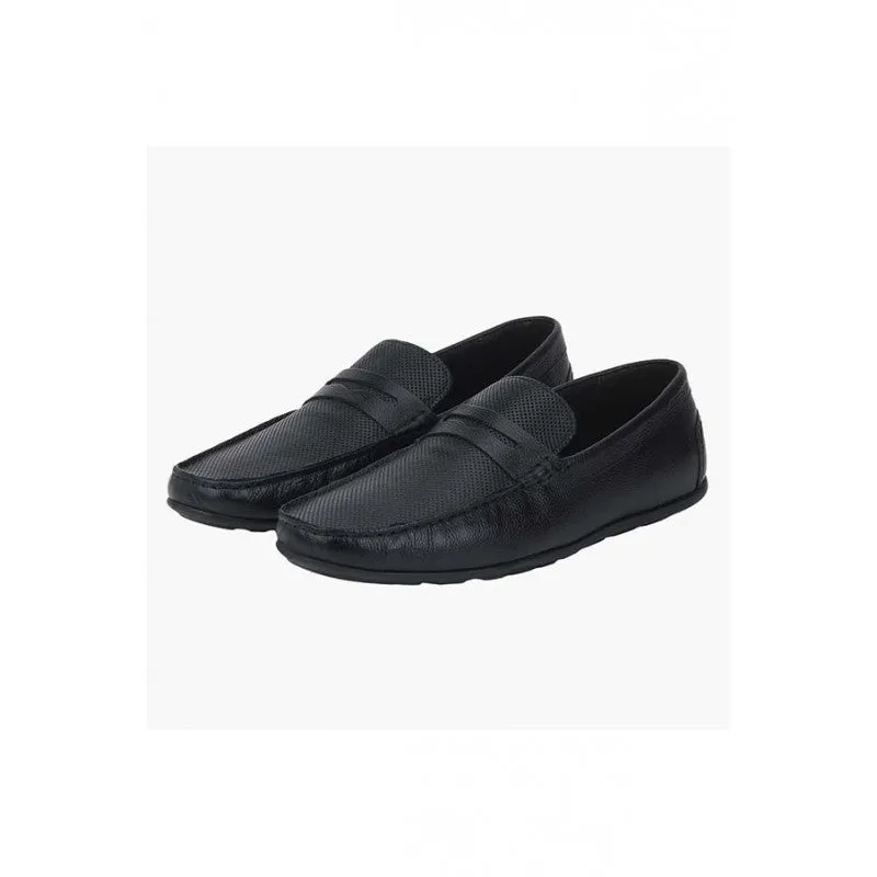 RedTape Men Black Slip On Shoes