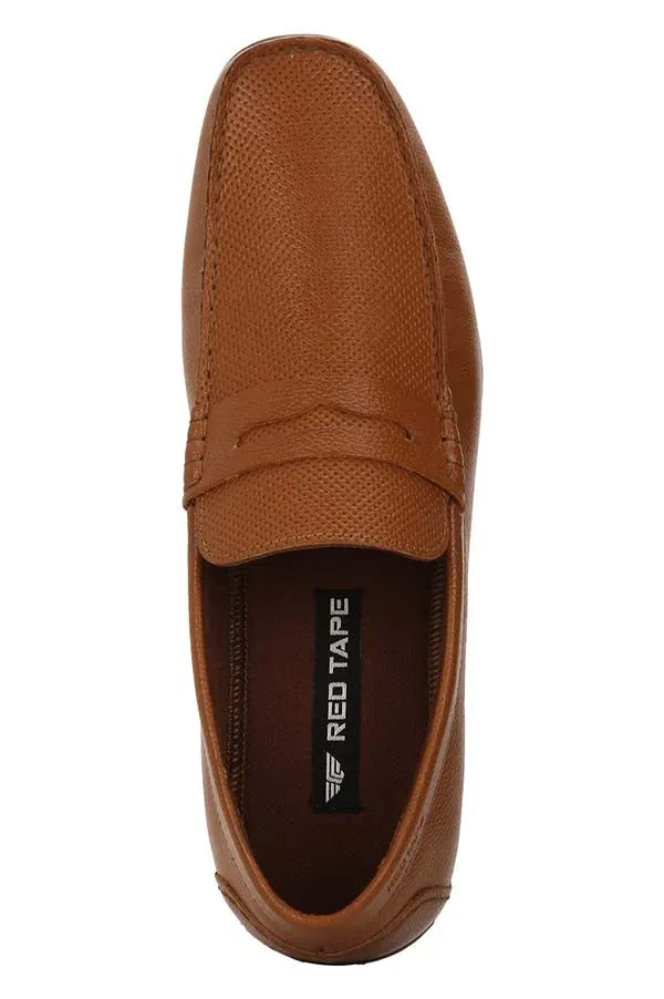 RedTape Men Black Slip On Shoes