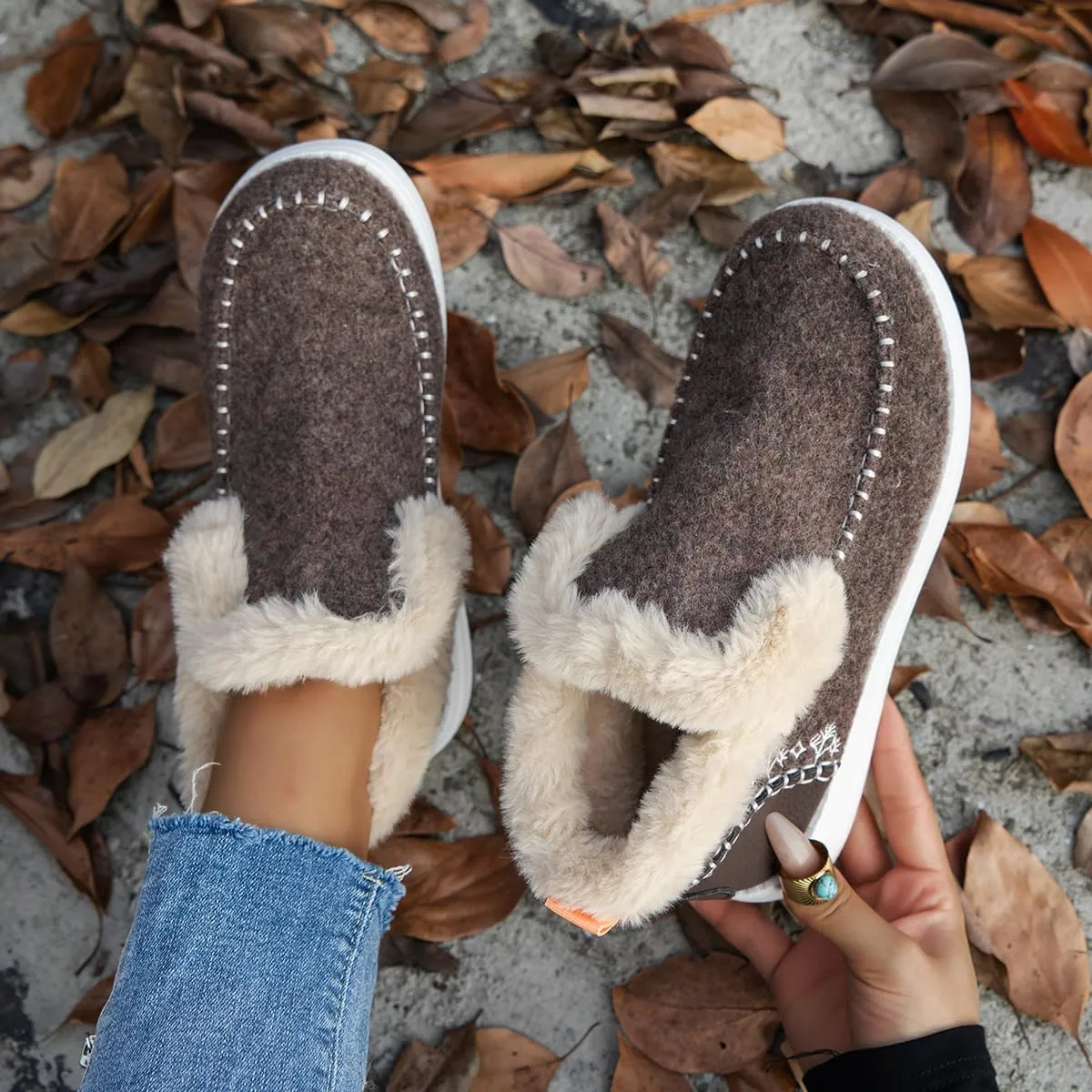 SACFOF Womens Winter Flat Fluffy Snow Boots,Warm Faux Fur Lining Anti-Slip Slip on Loafer Casual Outdoor Plush Short Booties