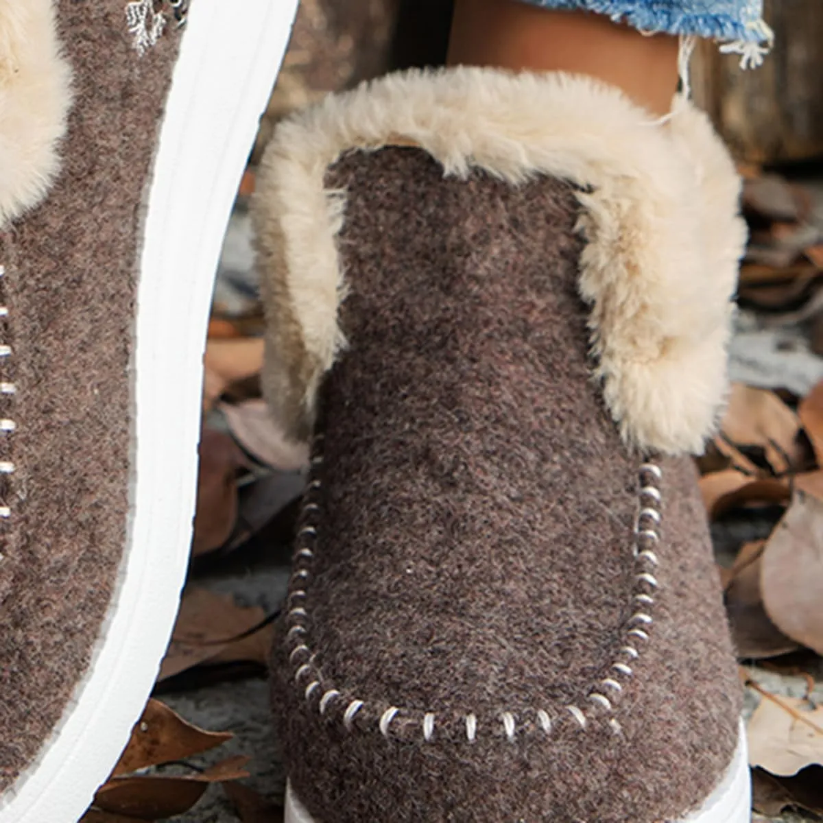 SACFOF Womens Winter Flat Fluffy Snow Boots,Warm Faux Fur Lining Anti-Slip Slip on Loafer Casual Outdoor Plush Short Booties